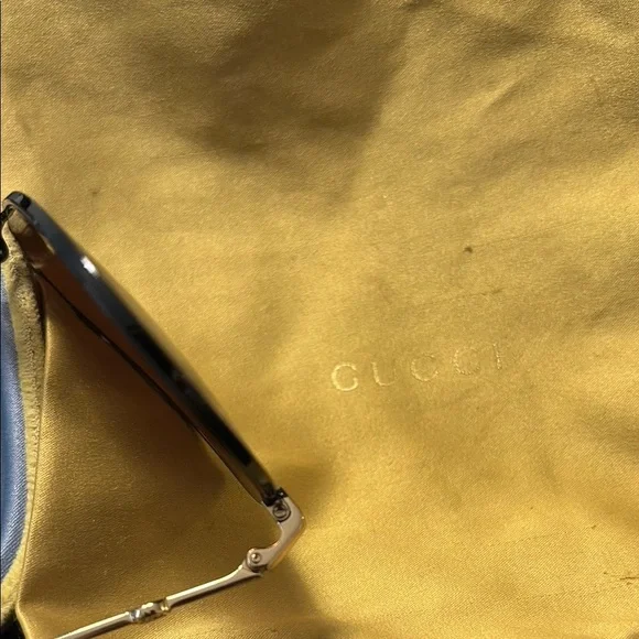 Gucci Gold and Brown Sunglasses - Picture 5 of 5